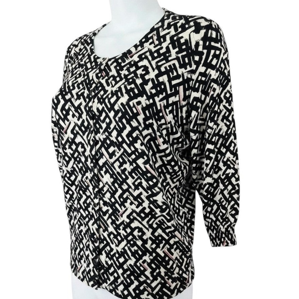 White House Black Market Cardigan Womens XS Geometric Print Black White Sweater